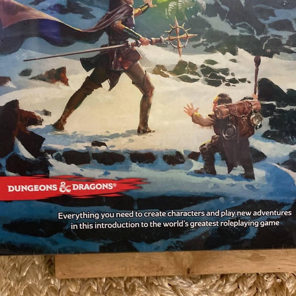 D&D Essentials Kit Dungeons & Dragons game New! - Picture 3 of 7